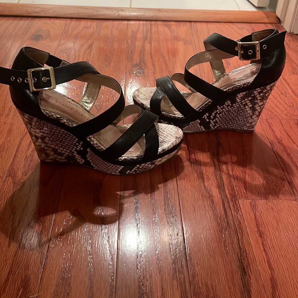 Elaine Turner snakeskin wedges